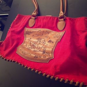 Winnie the Pooh and Tigger too purse